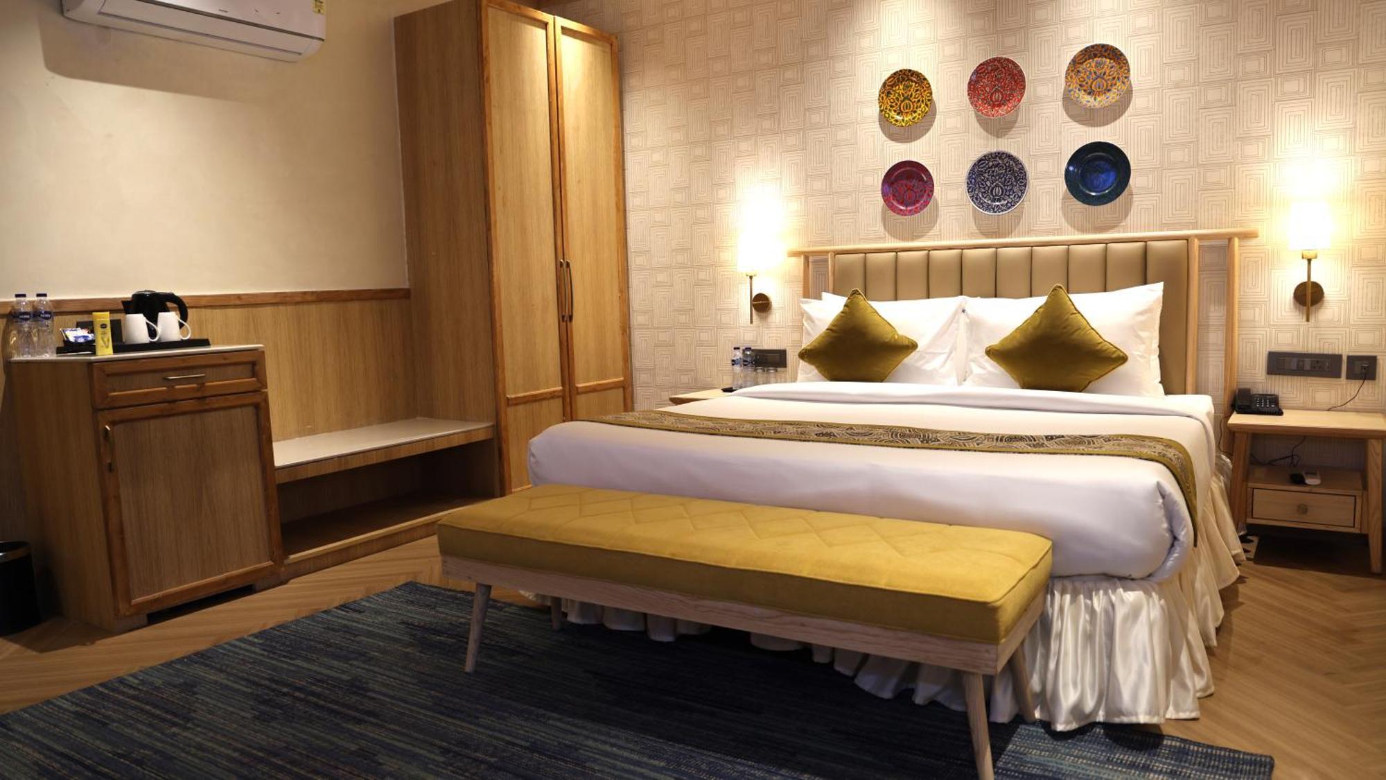 Sandoz Minerva - A Boutique Resort Mussoorie Eksteriør billede